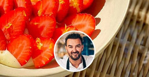 Salade de fraises à la fleur d'oranger, crème légère